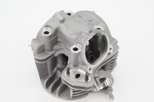 シグナスx 台湾ヤマハ純正 シリンダーヘッド