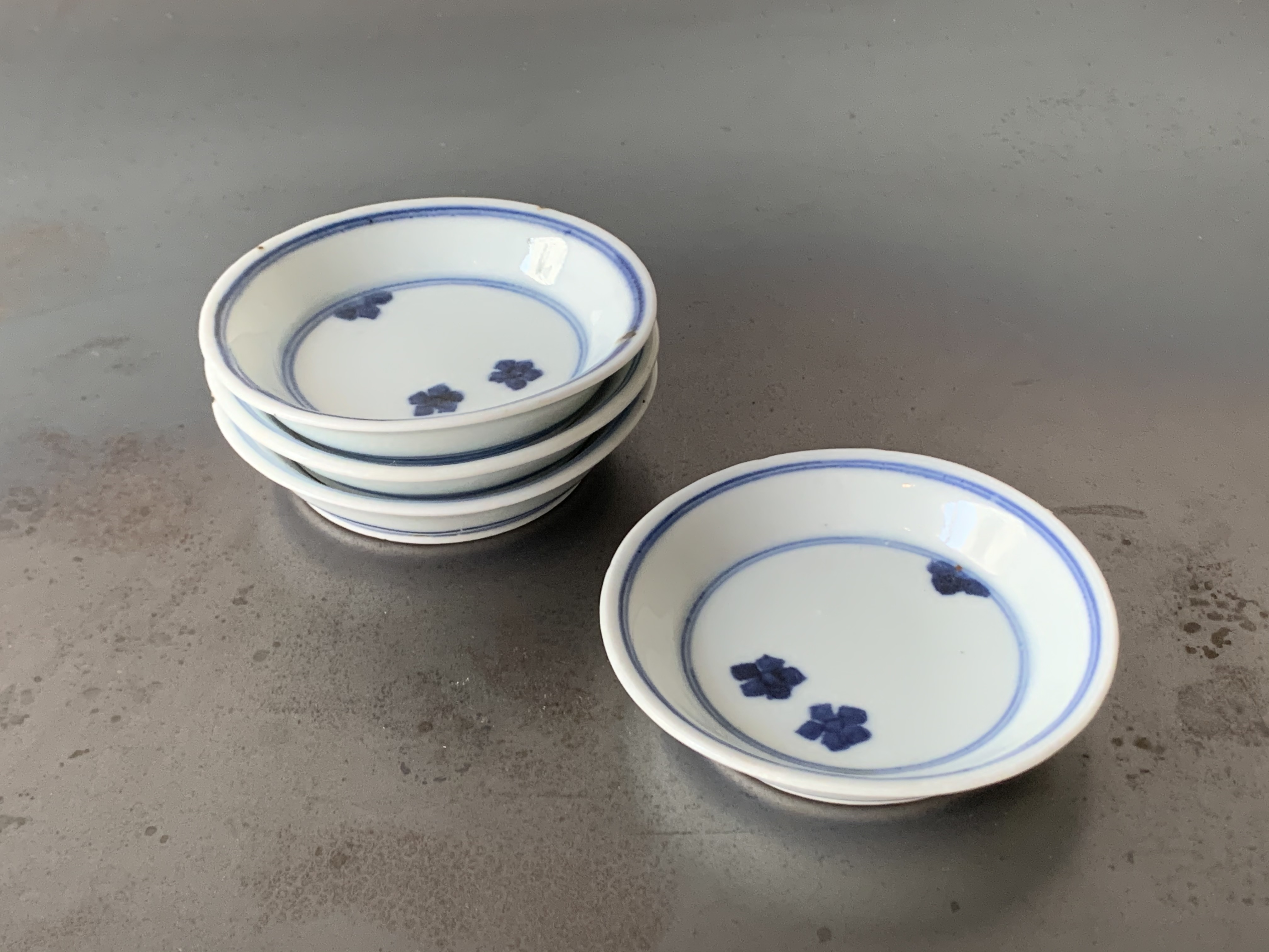 アンティーク古伊万里 中皿 桃紋 5枚 MOR 70627 アンティーク古伊万里