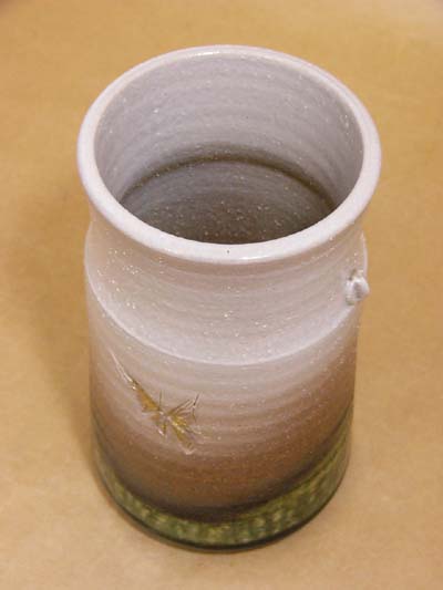 委託販売品紹介～加藤釥作 釉彩蝶文花入