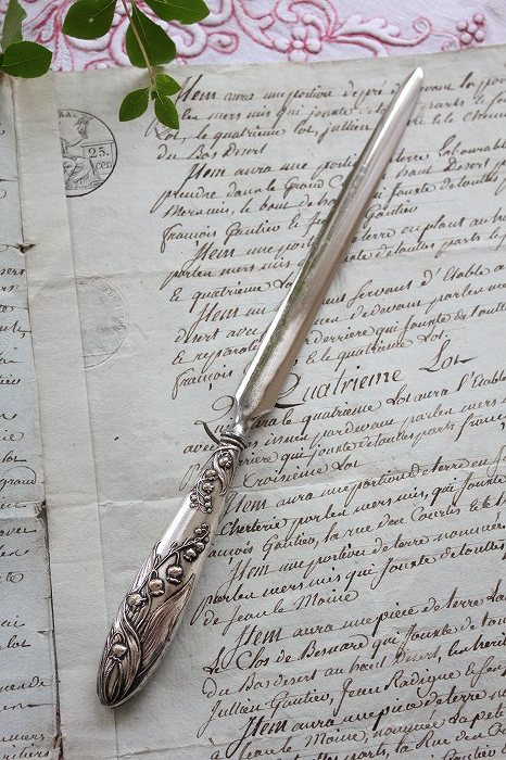 フランスアンティーク すずらんのレターオープナー」ココン・フワット