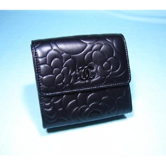 CHANEL(シャネル)財布 カメリアシリーズ 2つ折り（Wホック） 商品詳細