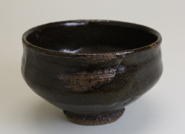 人間国宝 濱田庄司さんの「掛釉彫絵茶碗」 益子焼 人間国宝 濱田庄司