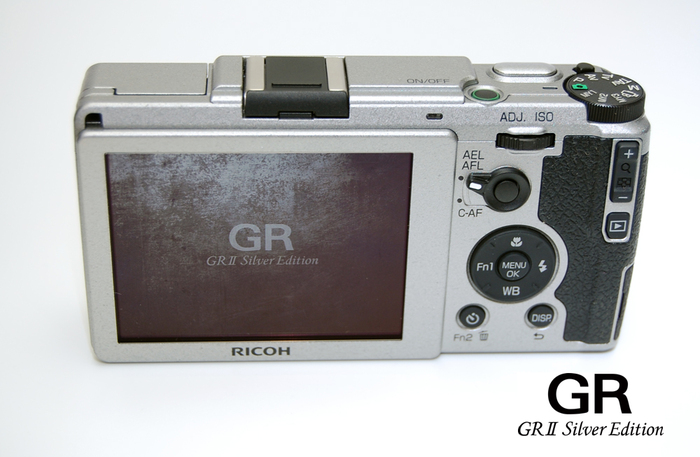 RICOH デジタルカメラ GRII Silver Edition APS-CサイズCMOSセンサー