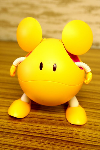 asahi.com： 機動戦士ガンダムOO マスコットロボット ハロ