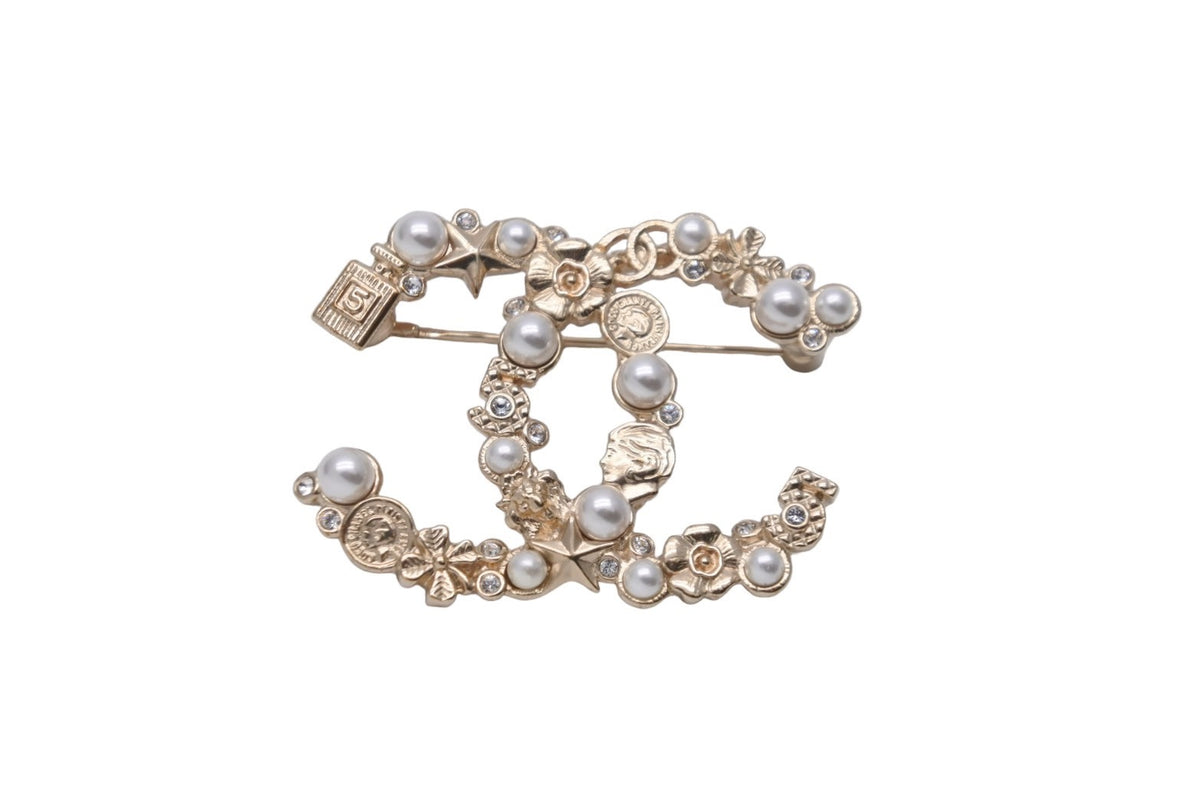 ニャンコCHANEL シャネル ブローチ パール アクセサリー 極美品 CHANEL