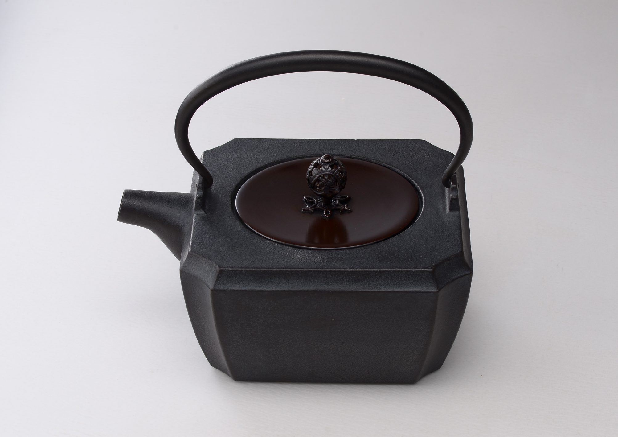 銅製 金銀菊紋 散らし 四方 銚子 酒器 一対 旧家蔵出 銅製 金銀菊紋