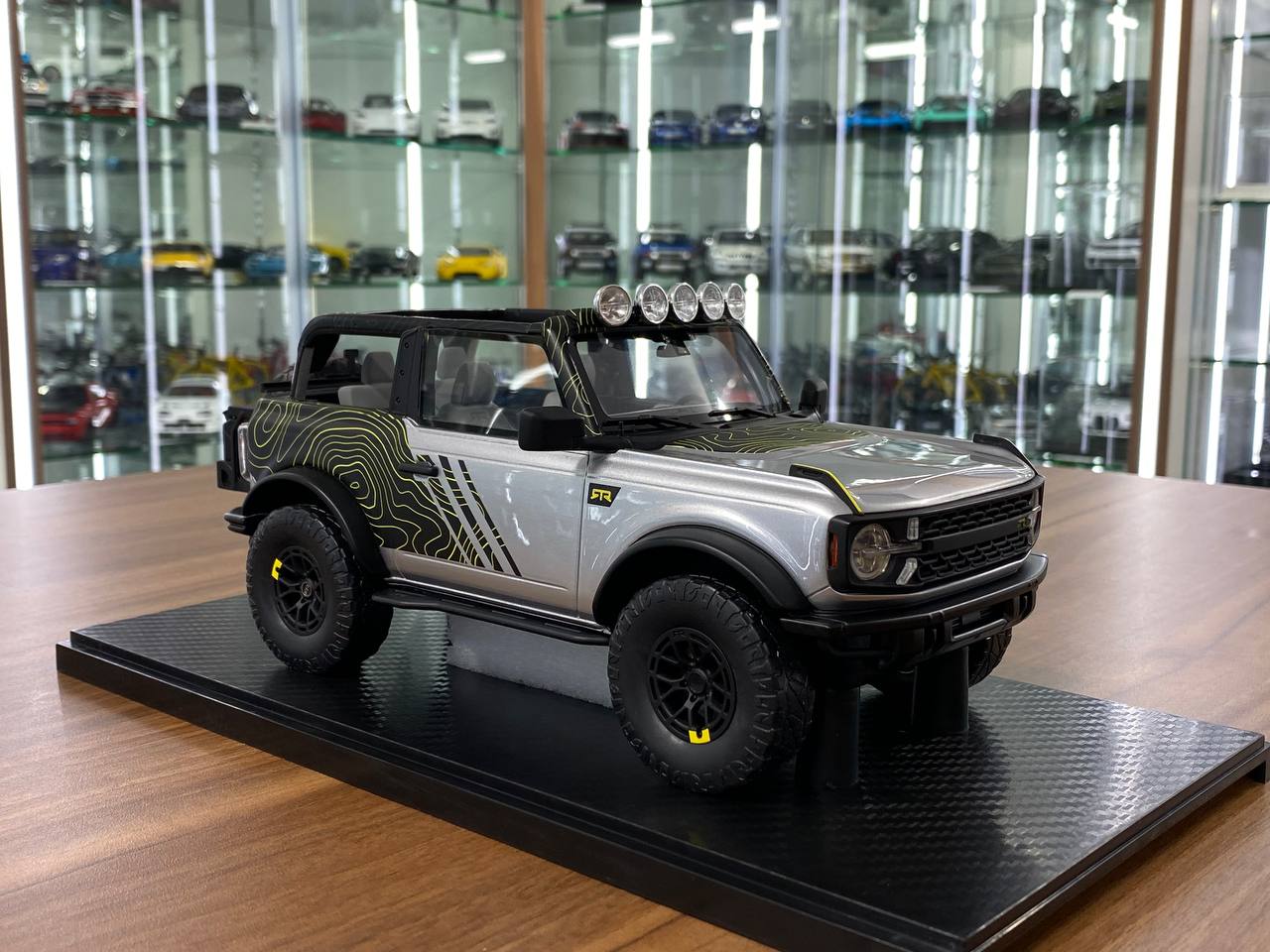 ミニカー GT SPIRIT 1/18 2022 Ford Bronco RTR GT SPIRIT 1/18 2022