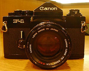 CANON F-1 + FD-50mm F1.4 S.S.C vs NIKKOR-S Auto 50mm F1.4