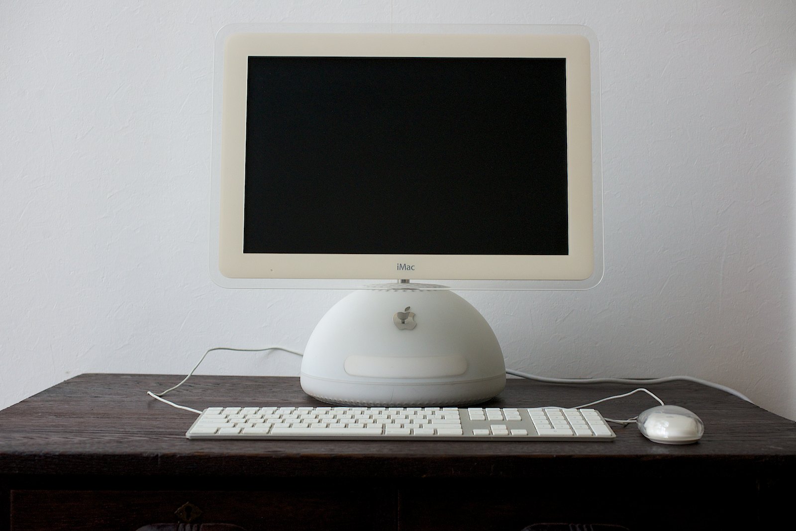 iMac G4 小売 初期化済み 動作確認済み iMac G4 初期化済み 動作確認