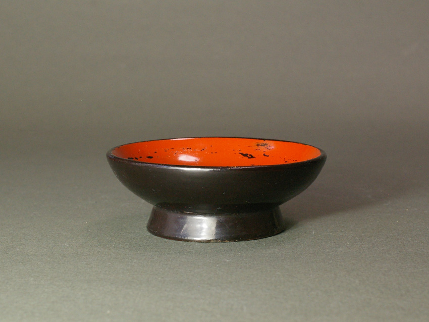 かいだ古美術 - 根来塗 平盃 | 古美術品専門サイト fufufufu.com