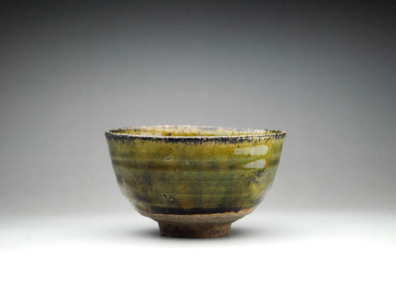 中上 ///NAKAGAMI - 青織部茶碗 | 古美術品専門サイト fufufufu.com