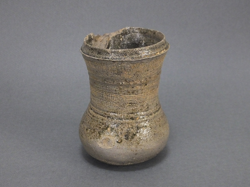 古童 - 新羅土器 小壺 | 古美術品専門サイト fufufufu.com