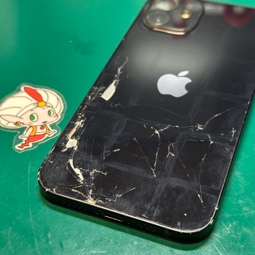 立川市からのお客様 iPhone12｜背面フレーム＆コネクタ交換修理 - 立川