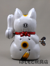 ビリケン商会／ブリキのまねき猫（白猫） | 新潟の大人も子供も