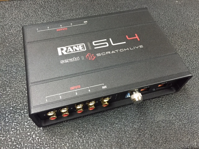 SCRATCH LIVE用インターフェイス RANE SL4