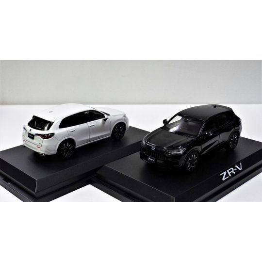 ホビージャパン43】1/43 ホンダ ZR-V 各色 (ホワイト、ブルー) ダイ