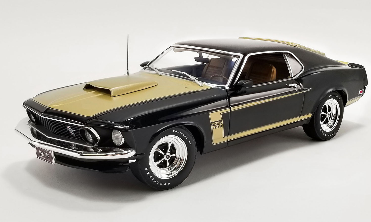 1/18 69 Mustang Boss 429 Bk/Gd – Hobby Express Inc.