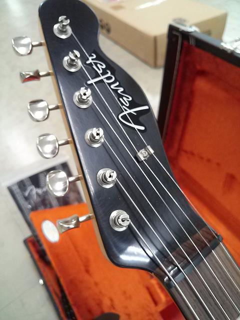 Fender Custom Shop】まだ残ってます!!国内フェンダー倉庫にて買付け