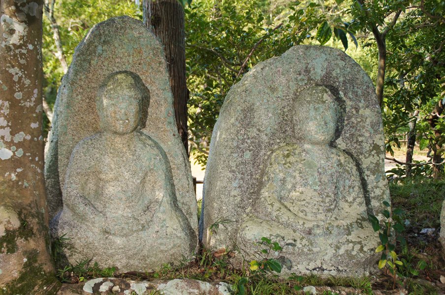 阿弥陀石仏100選