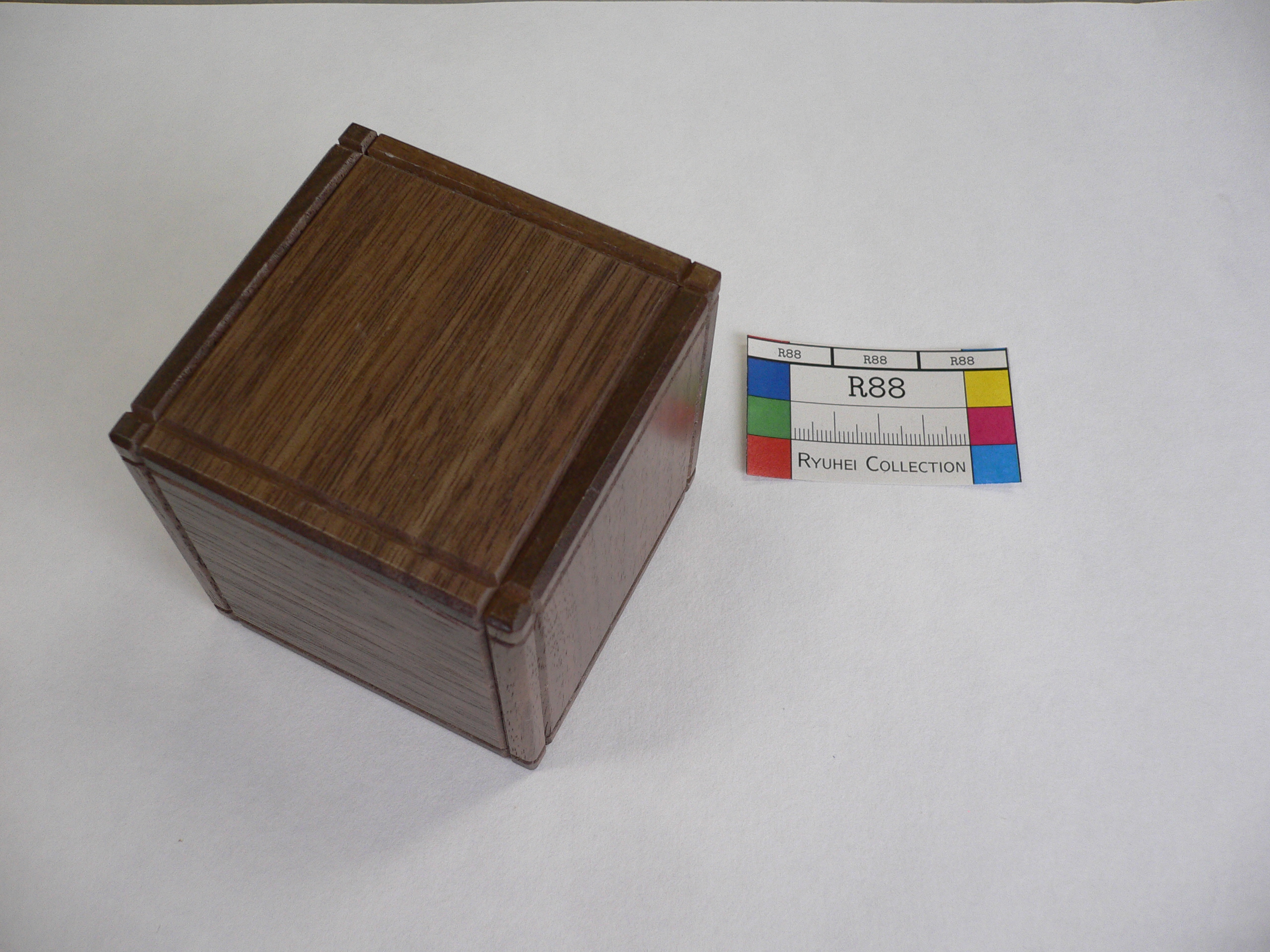 バラバラボックス：philosopher からくり箱からくり創作研究会