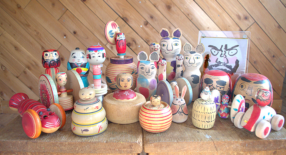 宮城県鳴子温泉の佐藤賀宏作「福助」木地玩具｜ジェットリンクの民芸