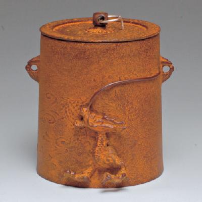 釣釜 雲龍釜 浮彫り【販売】-茶道具は京都しみず孔昌堂