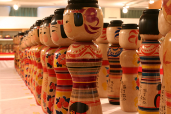 黒石こけし館 「佐藤佳樹遺作展」 | まるごと青森