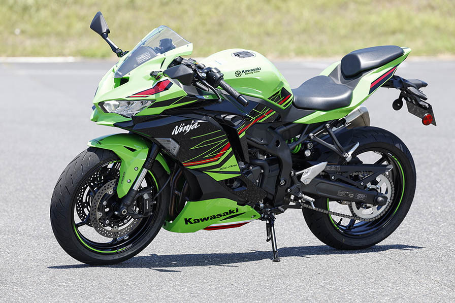 4点商品 ば Puig 21767H Z-RACING SCREEN [SMOKE] Kawasaki ZX-4R