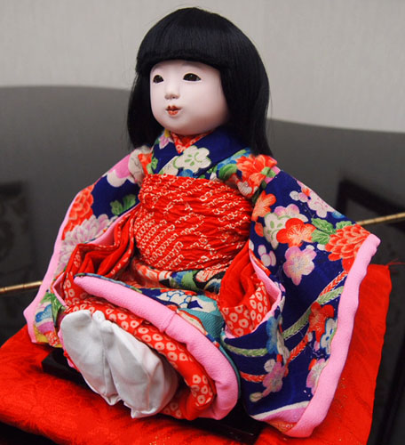 市松人形3 市松人形 明治後期 市印 朱印 三つ折れ 単色黒目 ガラス