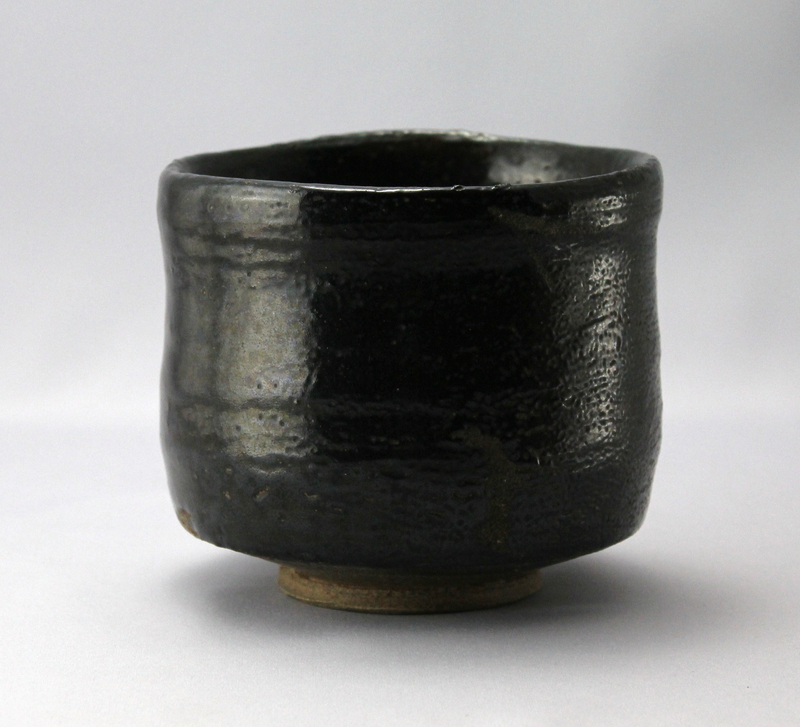織部黒茶碗在銘桐箱仕覆付き骨董織部瀬戸黒引出黒唐九郎