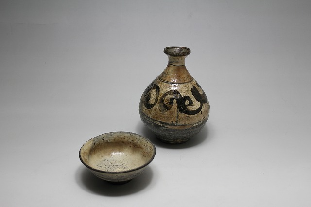 Blog » 李朝の酒器 ｜大塚美術 / Otsuka Fine Art