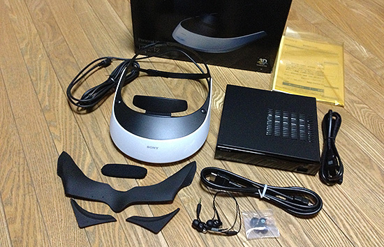 ヘッドマントディスプレイ「HMZ-T2」と「HMZ-T1」を同時に使ってみまし