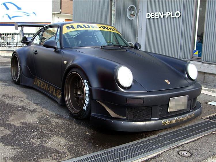 RAUH-WELT BEGRIFF（ラフ・ヴェルト）関西 ～ RWB KANSAI デモカー