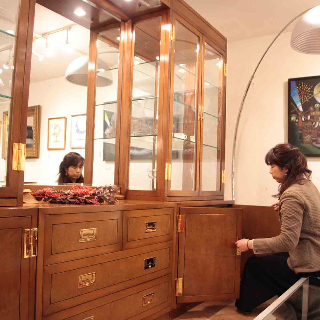 取付無料！カリモク ドマーニ モーガントン 天然木アンティーク風三段