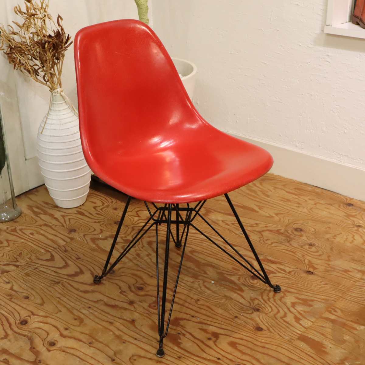 Herman Miller ヴィンテージ ファイバー グリーン 割れエンボス ②