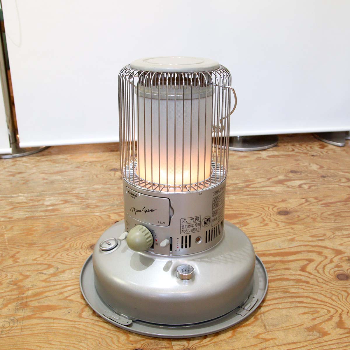 トヨトミ 石油ストーブ 04年製 ML-25