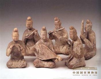 唐代跪坐奏乐陶俑——人民政协网