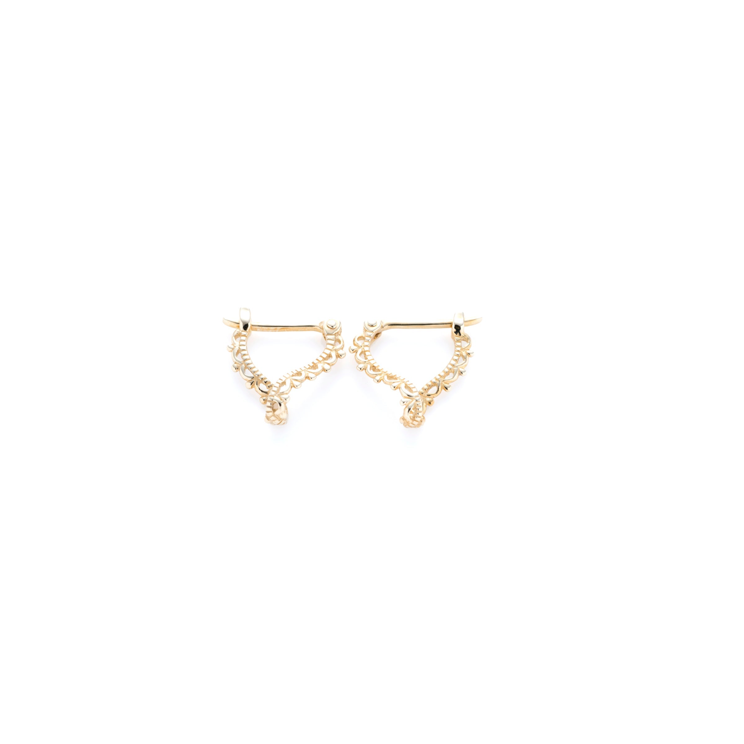 レースフープピアス・フレンチフック・ツイスト【K10YG/K18YG】 – sowi