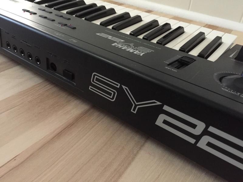 YAMAHAシンセサイザー SY22
