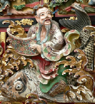 雄峯閣 ―装飾彫刻のみかた―