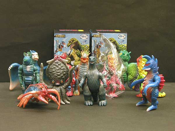 Yahoo!オークション - 未開封品 ゴジラ ブルマァク伝説 HMV 限定カラー