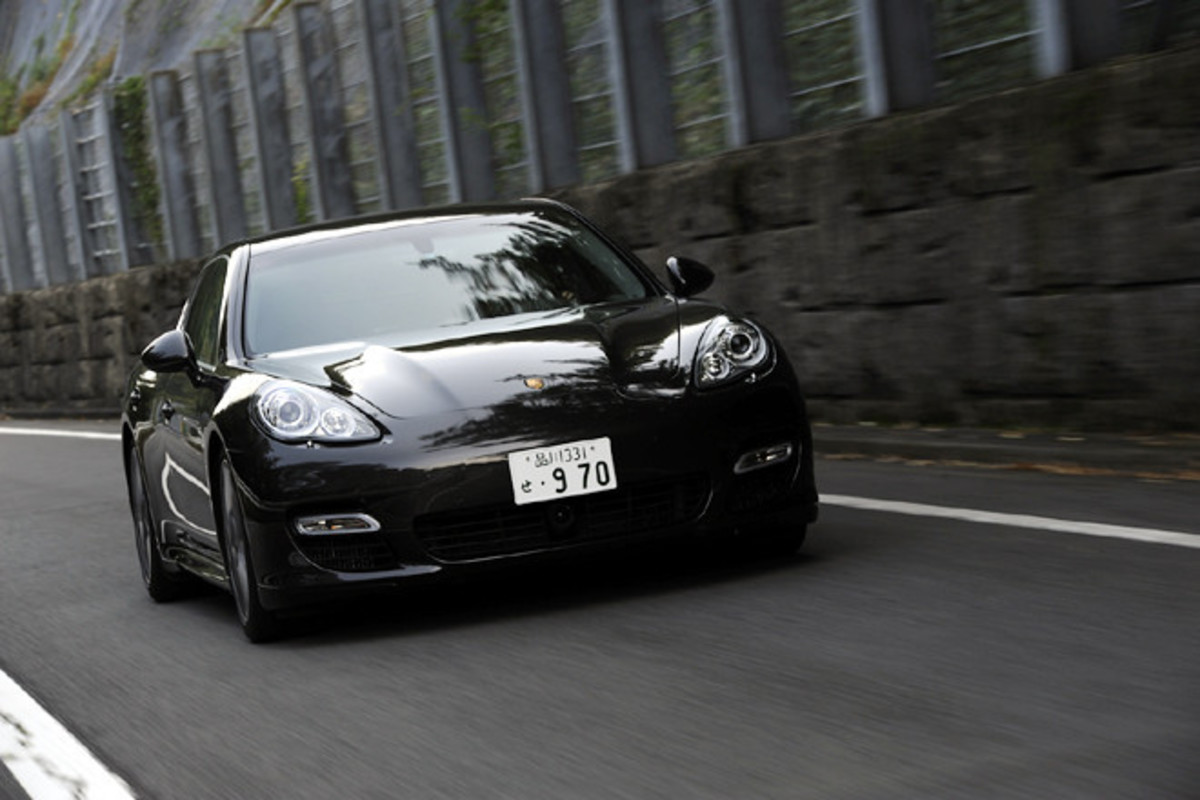 3877 UNi FORTUNE ポルシェ パナメーラターボ 3877 UNi FORTUNE