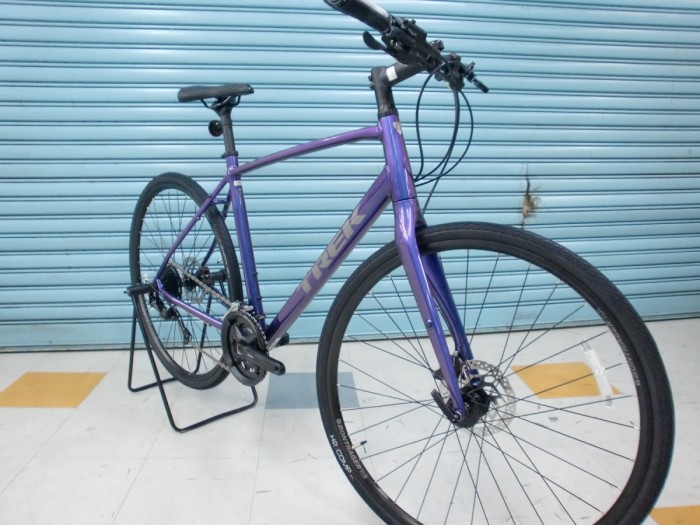 Trek クロスバイク FX3 Disc Purple Flip 付属品多数有り Trek クロス