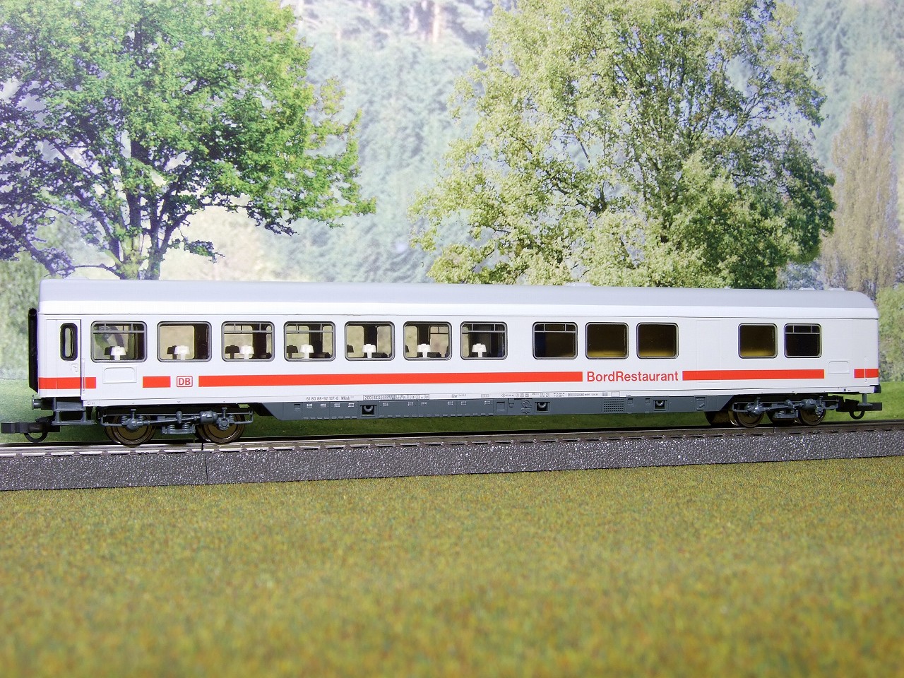 ICEカラー 食堂車 WRmh132.1 (ROCO 45177): I.Y.