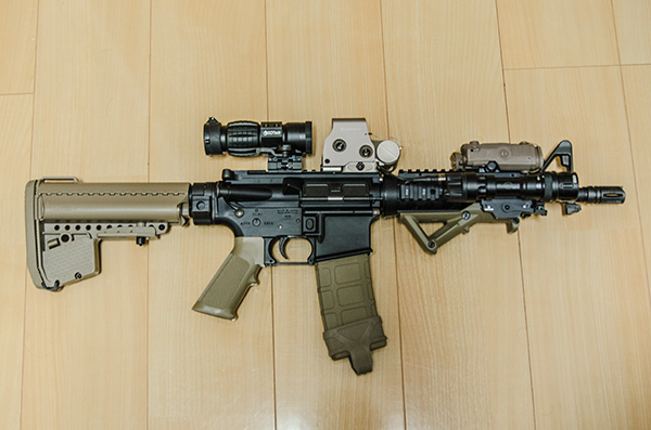 東京マルイ 次世代電動ガンCQB-R M4 カスタム 東京マルイ 次世代電動ガン
