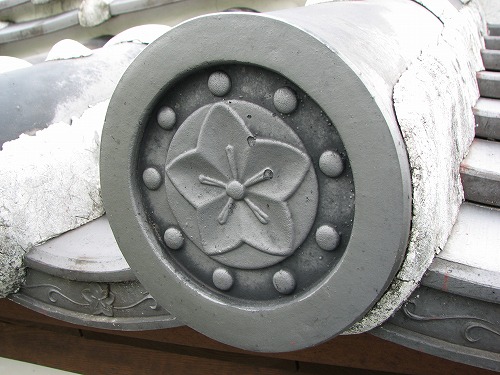 熊本城・桔梗紋と九曜紋