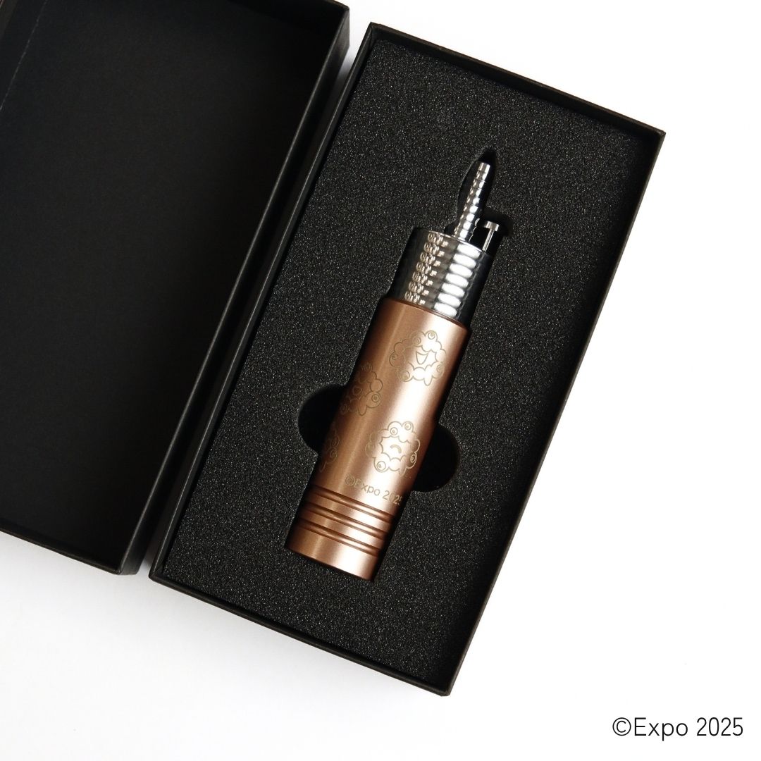 EXPO2025 メタルクラフト 卓上ボールペン サンドゴールド – 47 TREASURE