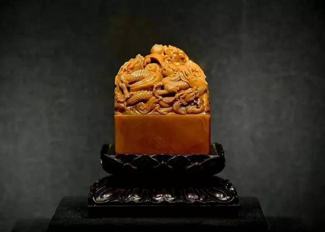 石中之王”田黄石，一两田黄三两金！_搜狐网