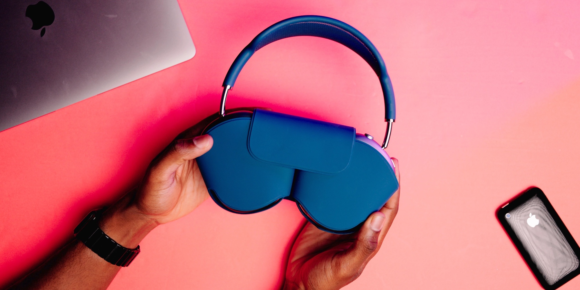 Here's what the AirPods Max 2 Smart Case could look like