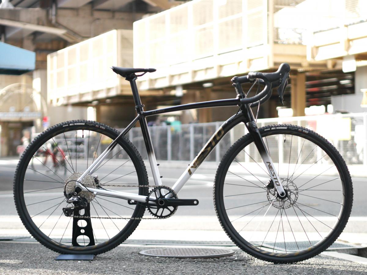 NESTO ネスト｜【お取り寄せ】2025 CLAUS [クラウス]｜ロードバイク